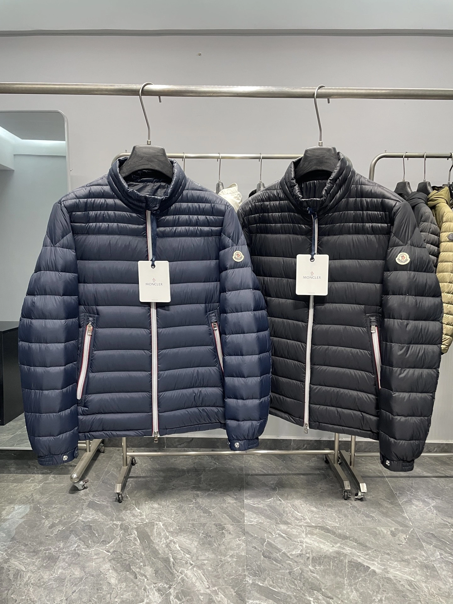wg.luxury-- 7o9385r Down jacket white duck down nylon 2colour item: E-F000J1308-2